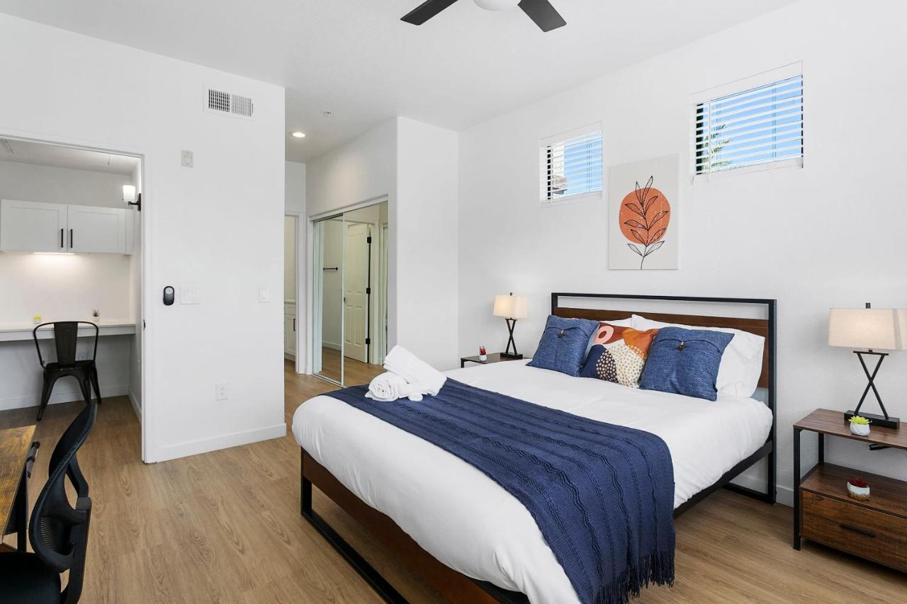 Cozysuites Glendale By The Stadium With Pool 03 Exterior photo